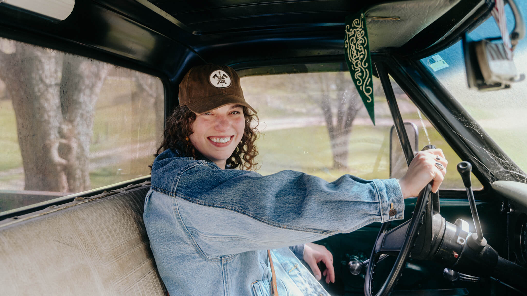 Waxed canvas hat to refresh your look